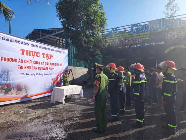 Chương trình thực tập phương án chữa cháy và CNCH tại khu dân cư trên địa bàn huyện Tiên Yên, do Phòng Cảnh sát PCCC&amp;CNCH (Công an tỉnh) tổ chức.