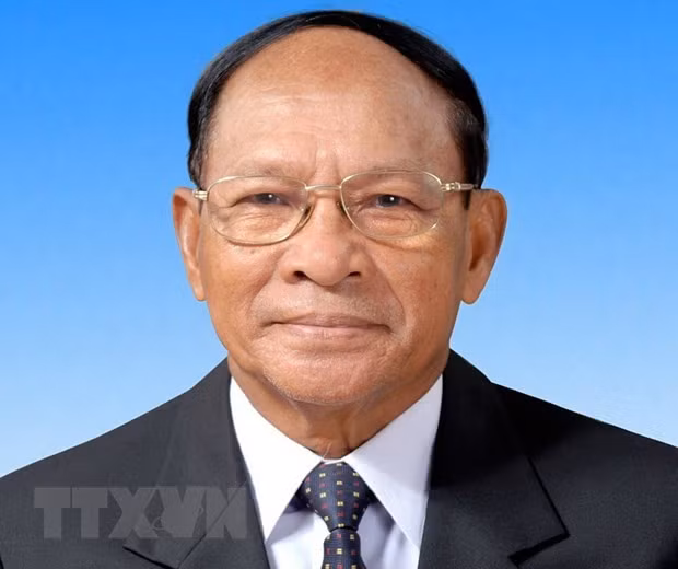 Chu tich Quoc hoi Campuchia Samdech Heng Samrin tham Viet Nam hinh anh 1