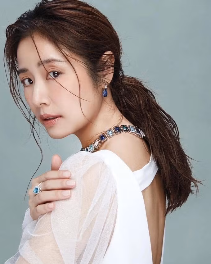 So với hai người đồng nghiệp, Lâm Tâm Như nổi tiếng muộn hơn nhưng hiện tại, cô là người có sự nghiệp ổn định nhất (Ảnh: Sina).