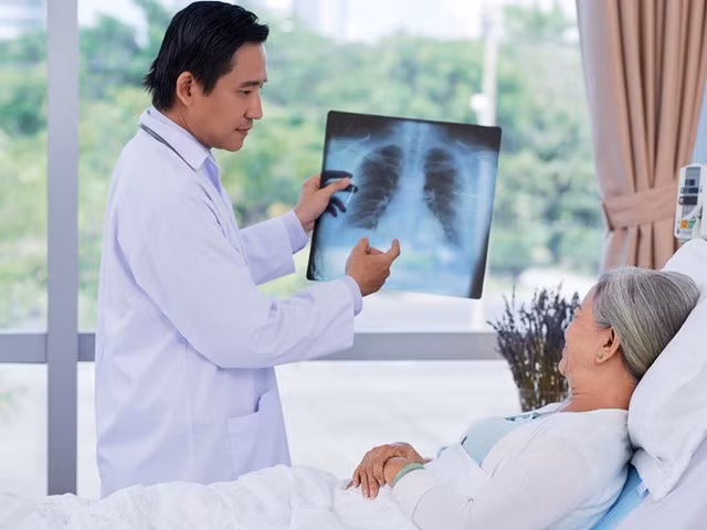 Việc phòng bệnh viêm phổi là vô cùng quan trọng.