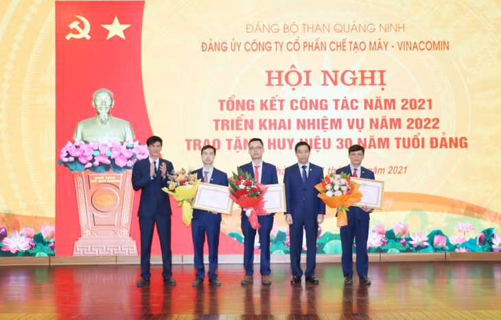 Chi bộ trẻ - Tinh thần thép ảnh 8