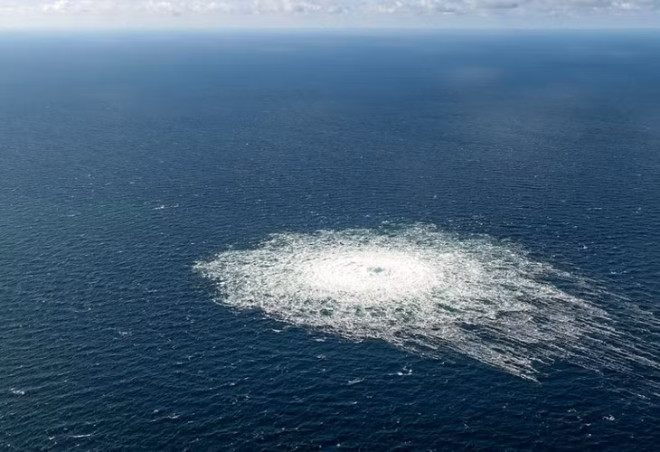 HIện trường vụ rò rỉ khí đốt từ đường ống Nord Stream 2. Ảnh: AFP