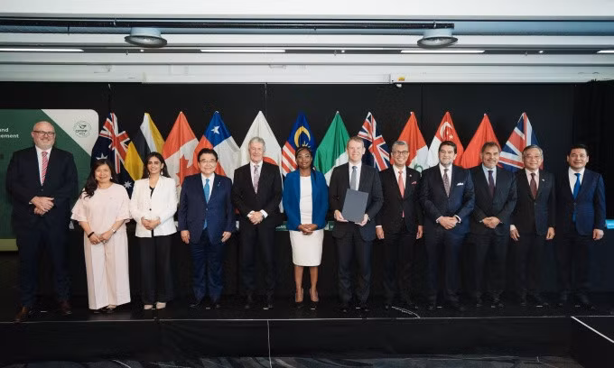 Lễ ký kết đưa Anh trở thành thành viên thứ 12 của CPTPP tại New Zealand, sáng 16/7.