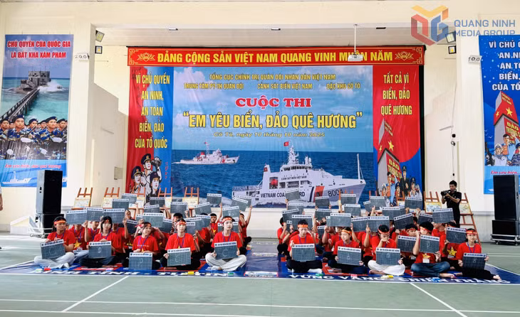 Học sinh Trường THCS Đồng Tiến và Trường THCS Cô Tô tham gia Cuộc thi 