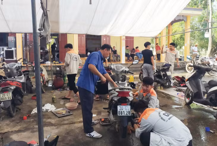 Giảng viên, sinh viên