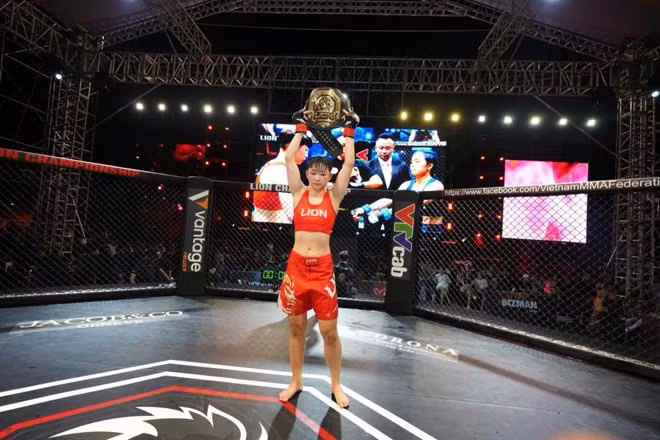 Võ sĩ Quỳnh Hoa của Đội tuyển MMA Việt Nam sẽ tham dự SEA Games 33. Ảnh: VMMAF