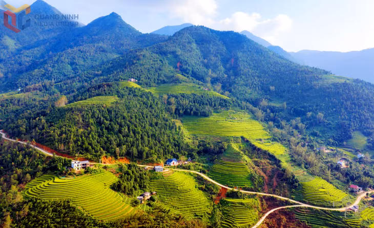Cảnh đẹp mùa vàng cùng văn hóa đặc sắc người Tày tạo nên sức hút riêng cho Hội mùa vàng 2025.
