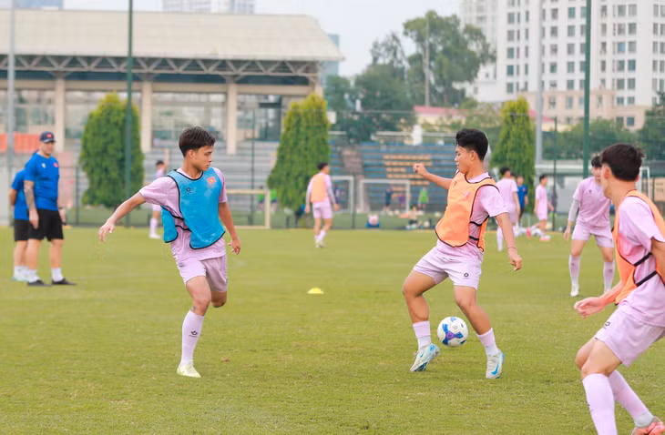 Đội tuyển U17 Việt Nam sẽ hội quân trở lại vào ngày 5/10. Ảnh: VFF