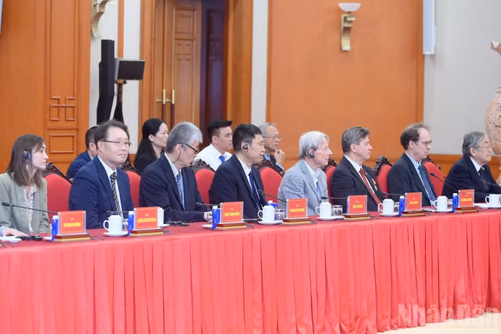 Các đại biểu tham dự cuộc tiếp. (Ảnh: ĐĂNG KHOA)
