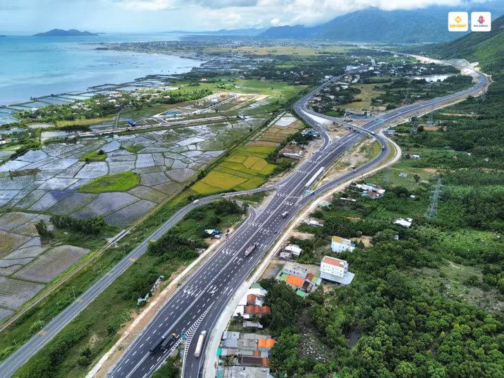 Hình ảnh tuyến cao tốc Vân Phong - Nha Trang, hạ tầng thay đổi cục diện kinh tế và bất động sản tại Nam Nha Trang