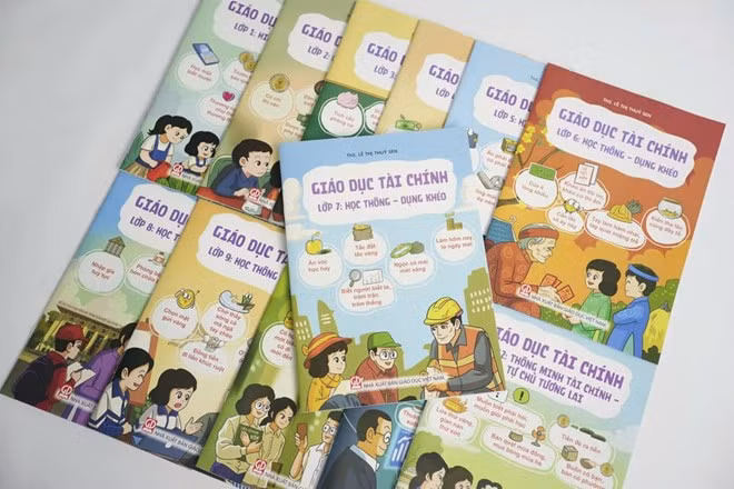 Bộ sách "Giáo dục tài chính" chính thức ra mắt độc giả Việt Nam. Ảnh: Nhà xuất bản
