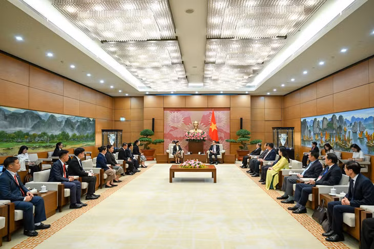 Quang cảnh buổi tiếp.