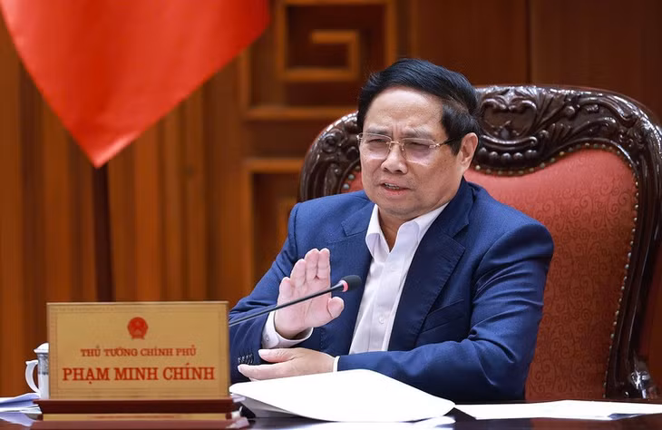 Thủ tướng yêu cầu các bộ, ngành xây dựng nguyên tắc, tiêu chí, tiêu chuẩn và giao cho địa phương căn cứ vào đó cùng điều kiện thực tế tại địa phương mình để đề xuất việc bố trí, sắp xếp - Ảnh: VGP/Nhật Bắc