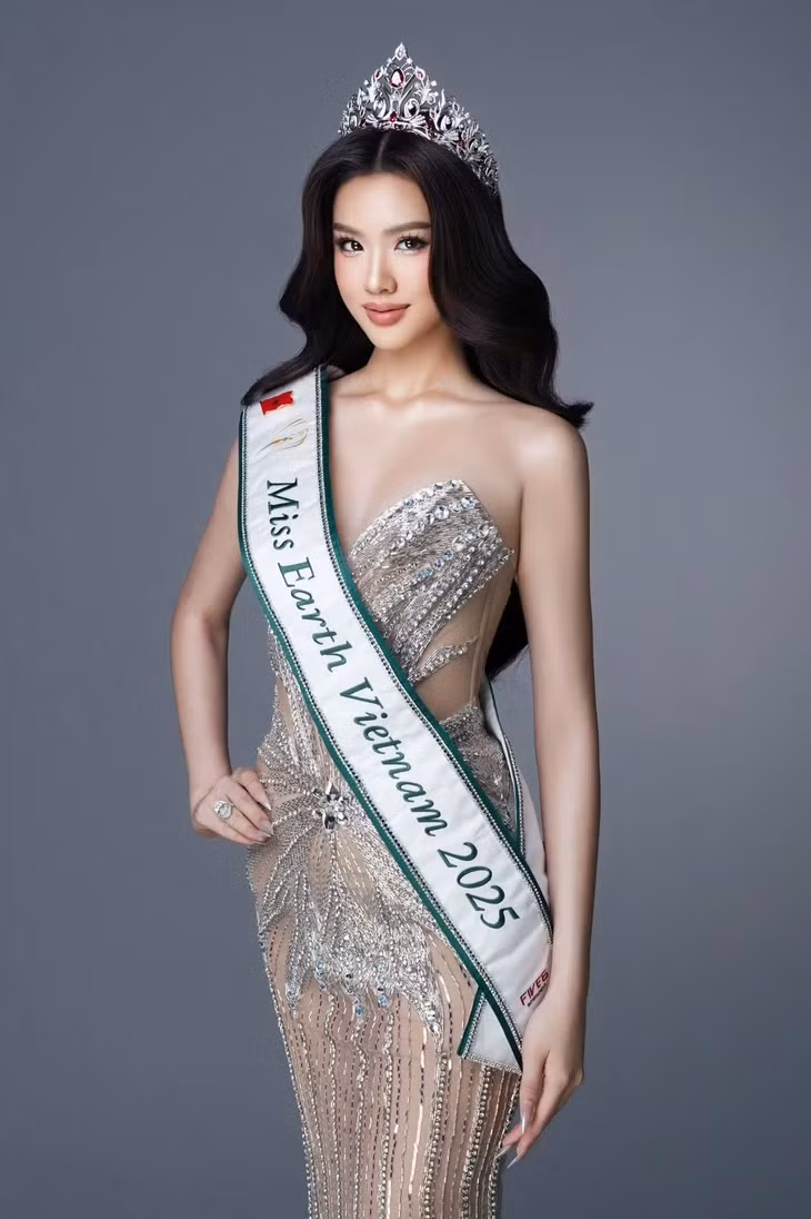 Á hậu 3 Miss Earth Vietnam 2025 Trịnh Mỹ Anh - Ảnh: FBNV