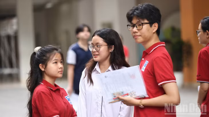Thí sinh tham dự Kỳ thi tốt nghiệp THPT năm 2025. (Ảnh: ĐẠI THẮNG)