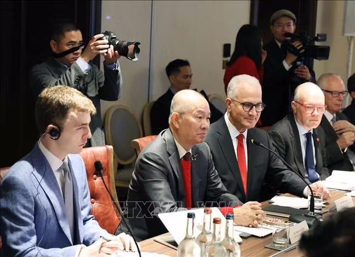Các chuyên gia công nghệ đánh giá cao sự phát triển năng động của Việt Nam - Ảnh: TTXVN