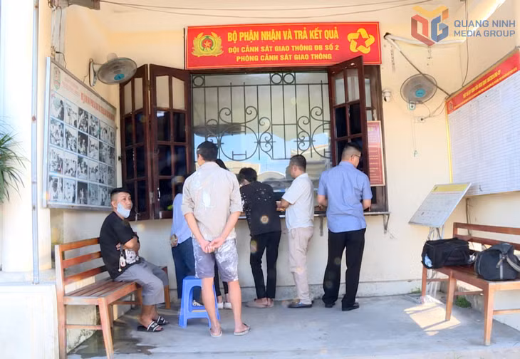 Từ 1/7 đến nay, Đội CSGT đường bộ số 2, Phòng CSGT (Công an tỉnh) đã lập biên bản xử 