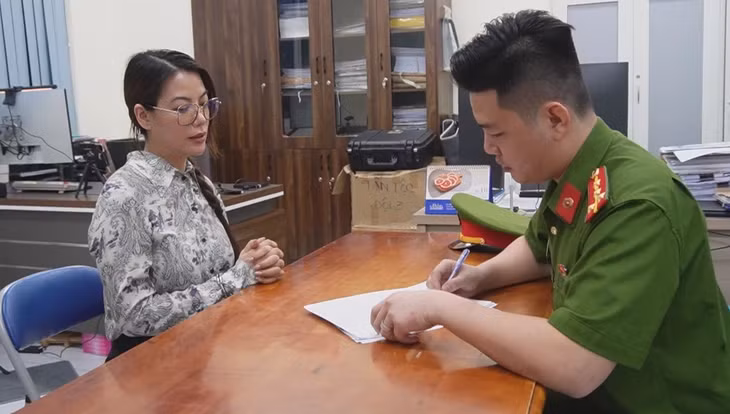 Trương Ngọc Ánh tại cơ quan điều tra - Ảnh: Công an TP.HCM