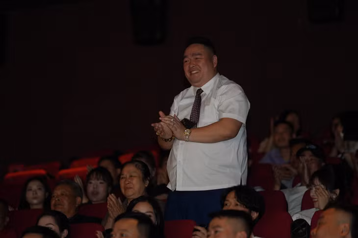 Nhà sản xuất Quang Hưng.