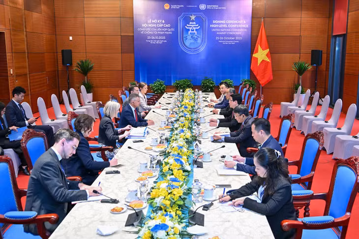 Toàn cảnh buổi tiếp.