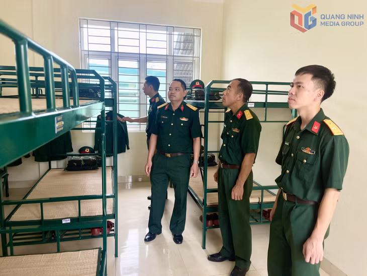 Ban Chỉ huy PTKV 4 - Hạ Long ổn định cơ sở vật chất, nơi ăn ở cho cán bộ, chiến sĩ sau sắp xếp lại cơ quan quân sự.