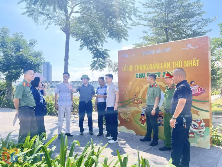Lãnh đạo phường Bãi Cháy kiểm tra tiến độ thi công và công tác chuẩn bị tổ chức Lễ hội trăng rằm