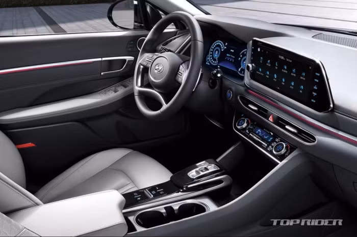 Hyundai Sonata 2023 được bổ sung thêm trang bị nội thất