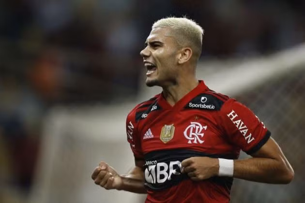 Pereira chơi khá ấn tượng trong màu áo Flamengo.