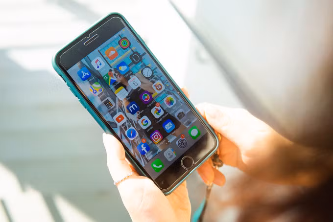 iPhone 7 Plus từng là điện thoại bán chạy nhất tại Việt Nam đến giữa năm 2020. Ảnh: Lưu Quý