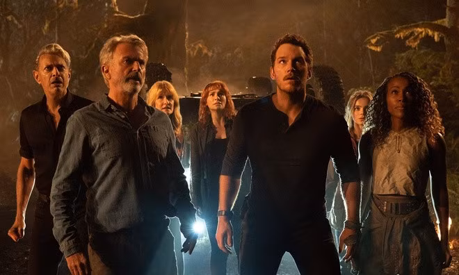 Jurassic World Dominion đang kiếm tiền tốt tại phòng vé. Ảnh: Variety.