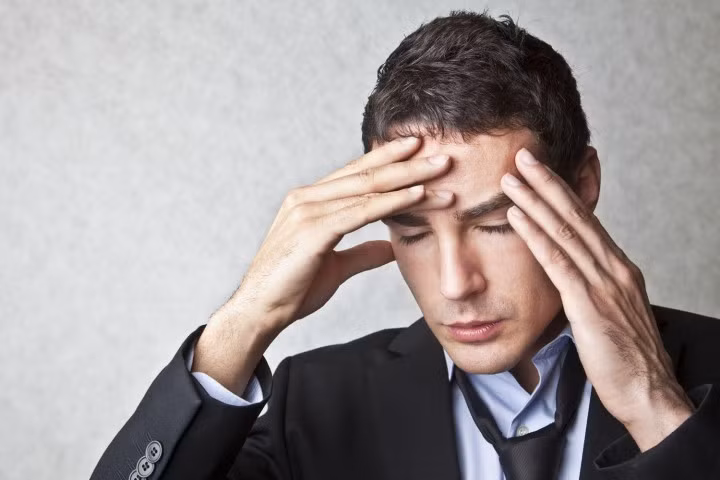 Đau nửa đầu nguy hiểm hơn đau đầu bình thường (Ảnh minh họa).