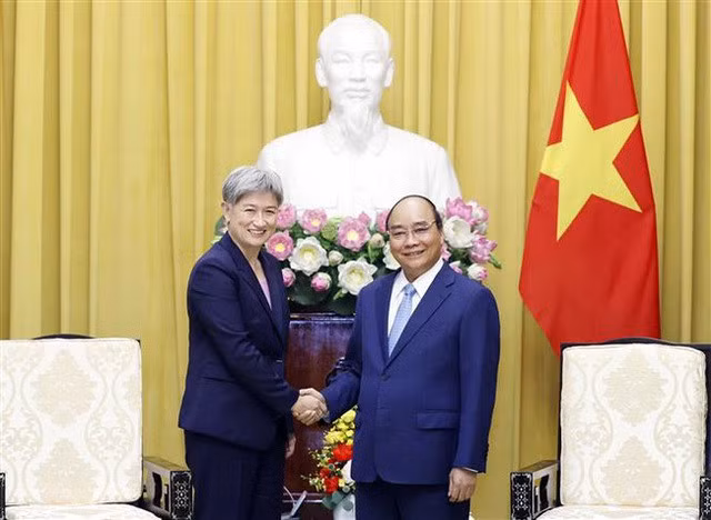 Chủ tịch nước Nguyễn Xuân Phúc tiếp Bộ trưởng Ngoại giao Australia Penny Wong