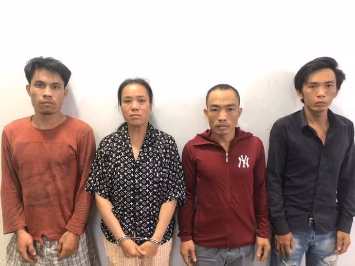 Các đối tượng bị bắt giữ.