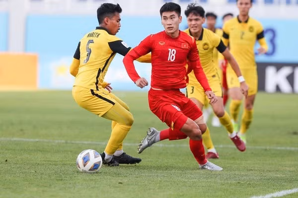 Nhâm Mạnh Dũng đã góp công đưa U23 Việt Nam vào tứ kết VCK U23 châu Á. Ảnh: Nhân Văn.
