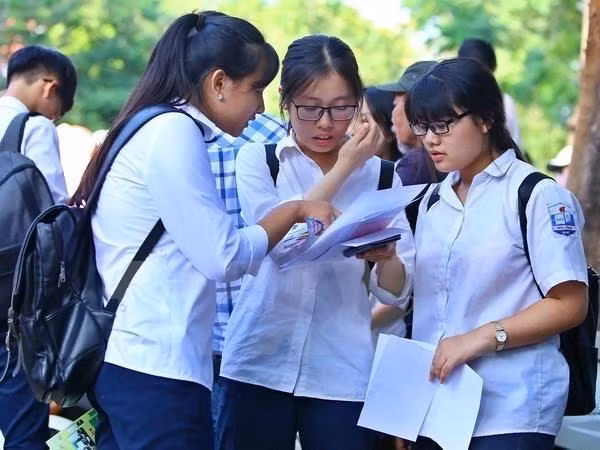 Thi sinh dang ky, dieu chinh nguyen vong xet tuyen DH tu 22/7 den 20/8 hinh anh 1