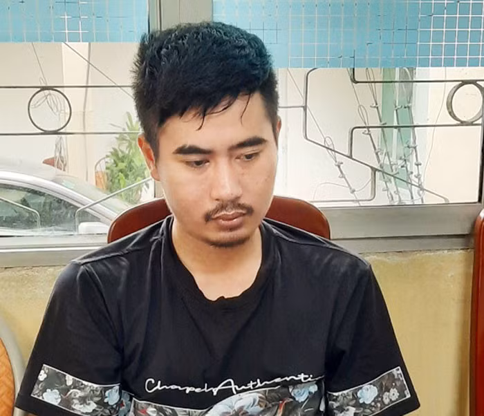Đối tượng Nguyễn Văn Xuân tại cơ quan Công an.