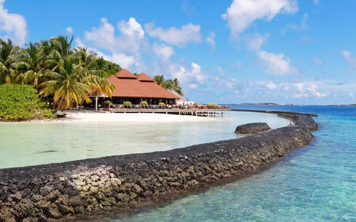 Maldives là một trong những quốc gia đầu tiên trên thế giới mở cửa lại đón khách du lịch từ giữa tháng 7/2020. (Ảnh: REUTERS)