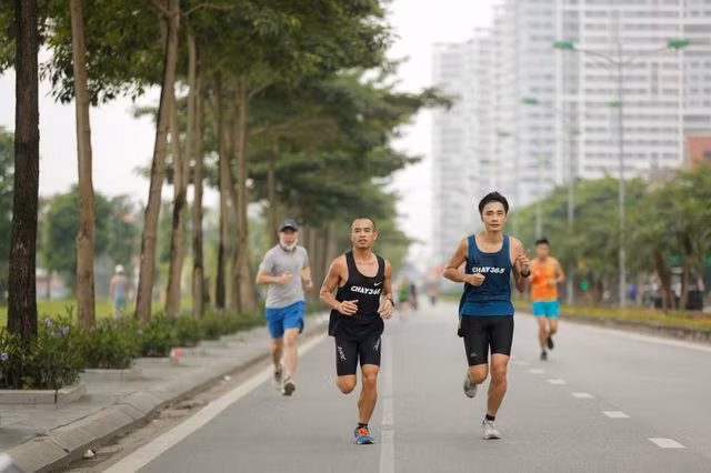 Đi bộ hoặc chạy bộ giúp bạn giảm thiểu nguy cơ mắc đái tháo đường.