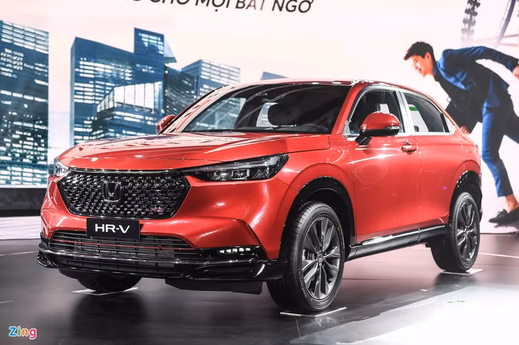 Honda HR-V phiên bản mới được nâng cấp khá nhiều thiết kế ngoại thất. Ảnh: Hội An.