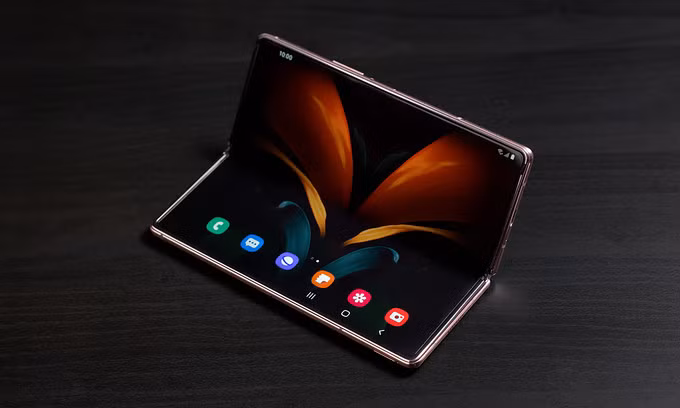 Galaxy Z Fold2 có màn hình gập.