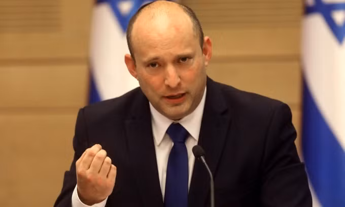 Tân Thủ tướng Israel Naftali Bennett phát biểu trước quốc hội hôm 13/6. Ảnh: AFP.