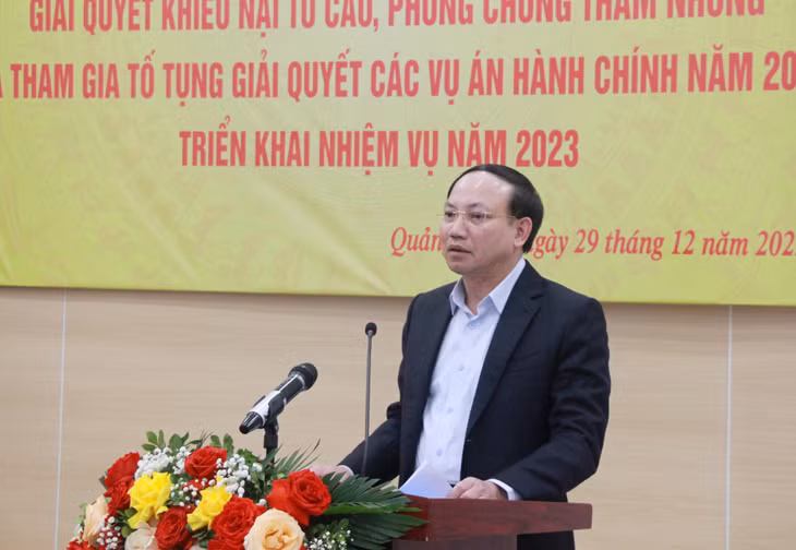 Đồng chí Nguyễn Xuân Ký, Ủy viên BCH Trung ương Đảng, Bí thư Tỉnh ủy, Chủ tịch HĐND tỉnh, phát biểu chỉ đạo tại hội nghị.