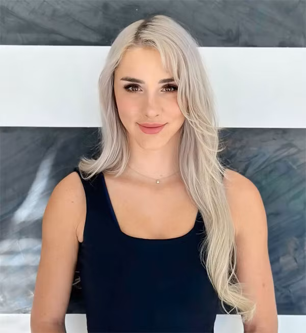 Diễn giả Mikhaila Peterson tự nhận đã nghĩ ra hình thức ăn kiêng toàn thịt và đã áp dụng trong 5 năm. Ảnh: New York Post