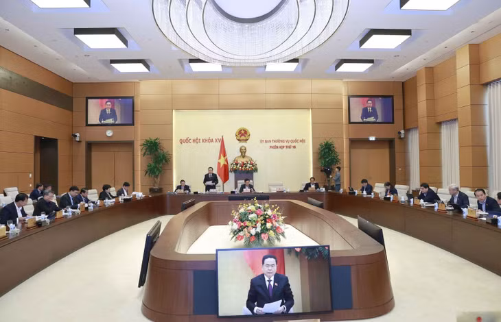 Phó Chủ tịch Thường trực Quốc hội Trần Thanh Mẫn phát biểu tại Phiên họp. Ảnh: Doãn Tấn/TTXVN