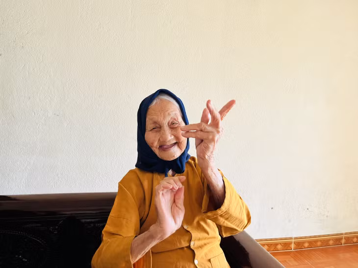 “Từ điển sống” của những điệu hát, múa dân gian ảnh 3 “Từ điển sống” của những điệu hát, múa dân gian ảnh 3