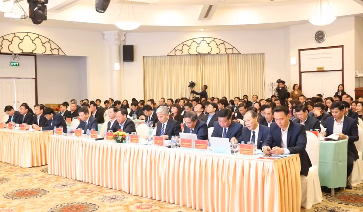 Quang cảnh hội nghị.