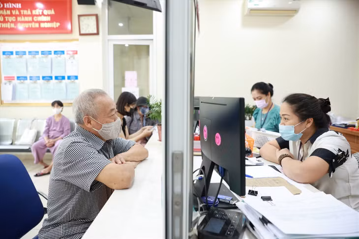Công chức được chuyển ngạch phải có đủ tiêu chuẩn chuyên môn, nghiệp vụ của ngạch được chuyển và phù hợp với nhiệm vụ, quyền hạn được giao. Ảnh minh hoạ: Hải Nguyễn