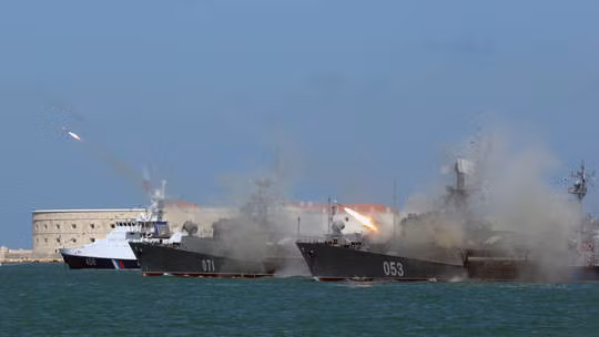 Các tàu thuộc Hạm đội Biển Đen của Nga ở Sevastopol. Ảnh: AFP