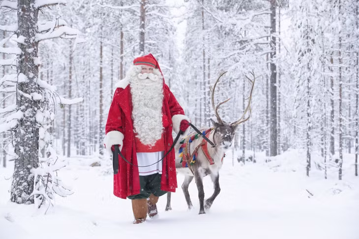 Ông già Noel ở làng Rovaniemi, vùng Lapland, Phần Lan. Ảnh: Visit Rovaniemi