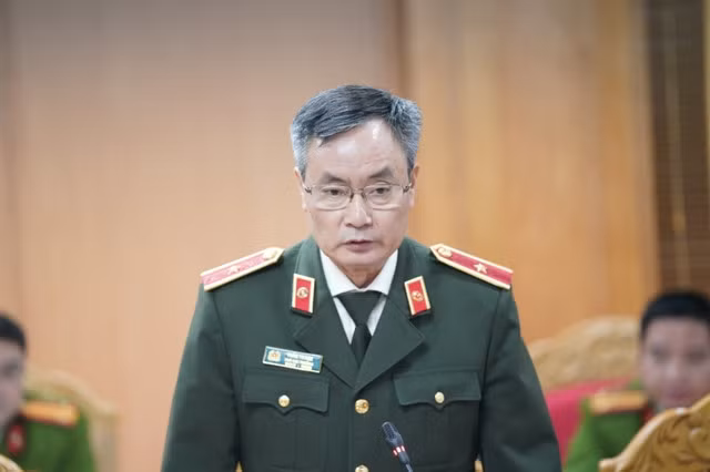 Thiếu tướng Trần Thanh, Phó Cục trưởng Cục An ninh Điều tra thông tin về xử lý, điều tra vụ án chuyến bay giải cứu.
